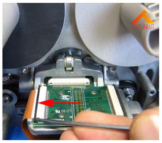 熱轉(zhuǎn)印打碼機拆打印頭步驟三